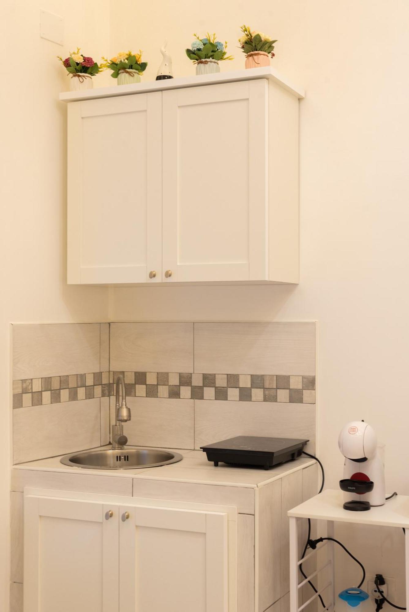 House Benedetta Centro Di Napoli Apartment Exterior photo